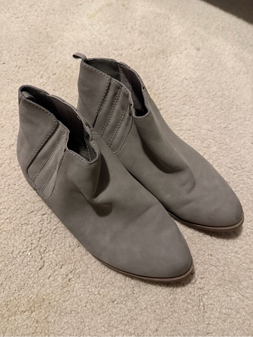 GAP Women's Grey Suede Chelsea Ankle Booties